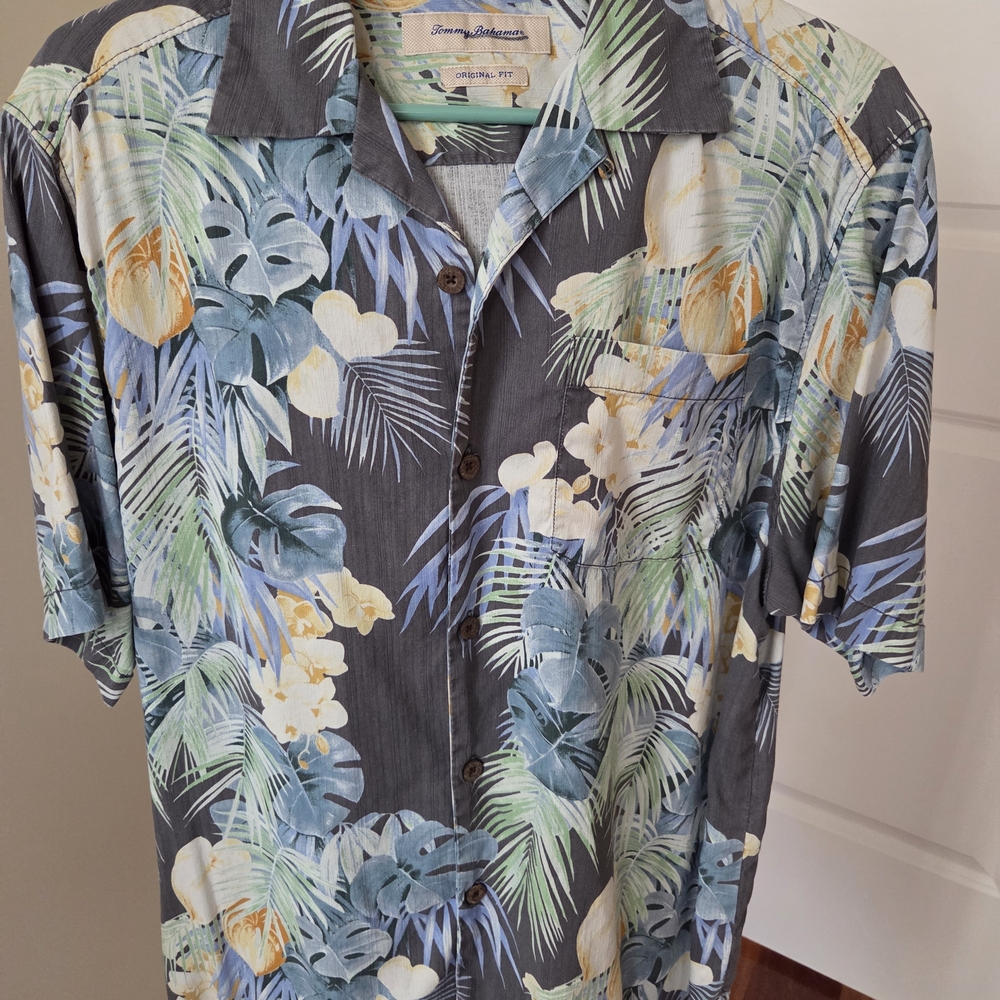 Tommy Bahama Men's Tropical Print Shirt - Gray